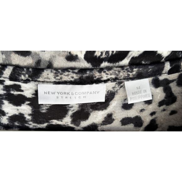 New York & Company Women’s Leopard Print Blouse V Neck Size M - Picture 5 of 7